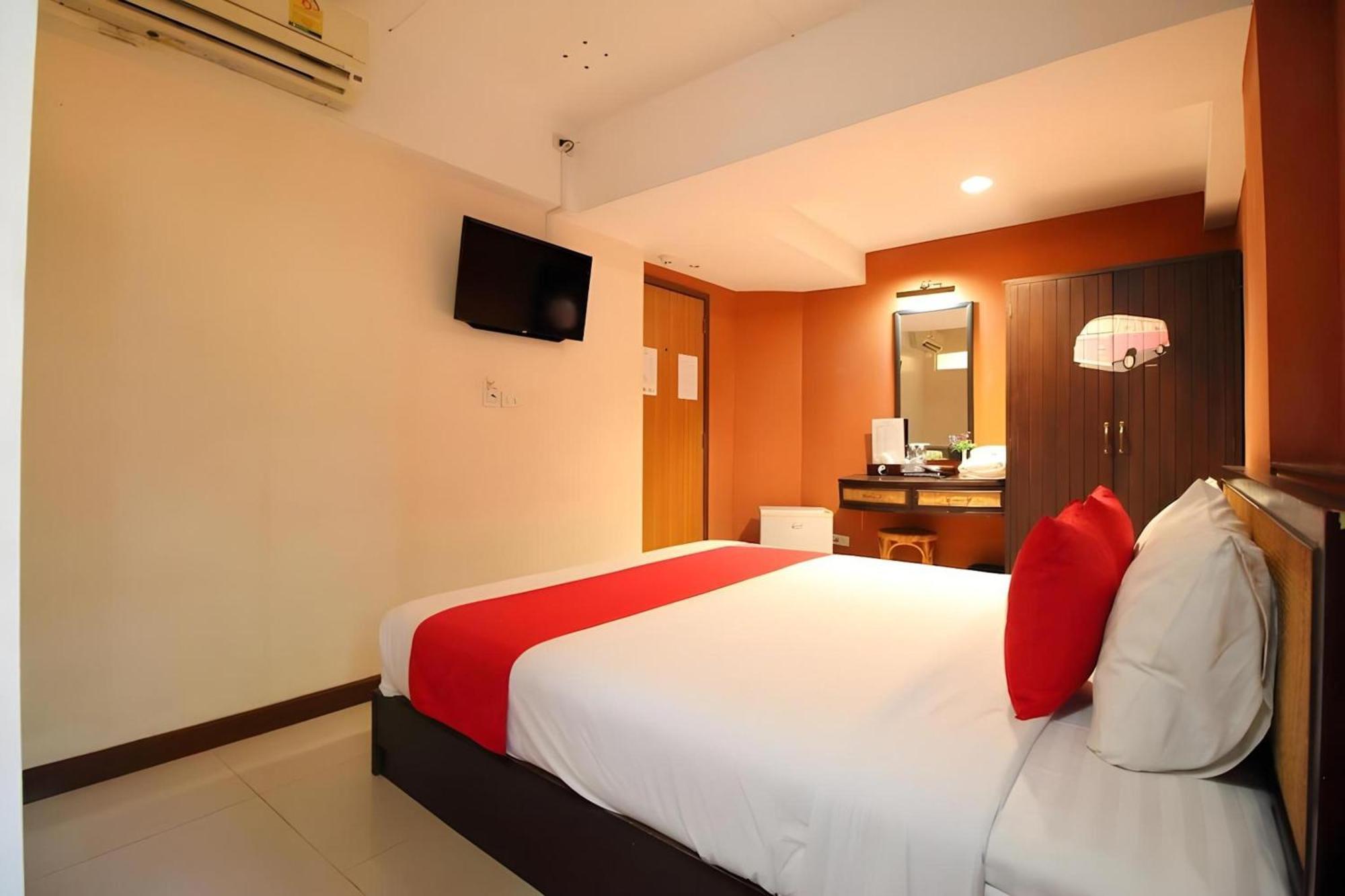 Pannee Lodge Khaosan - Sha Plus Bangkok Exterior foto