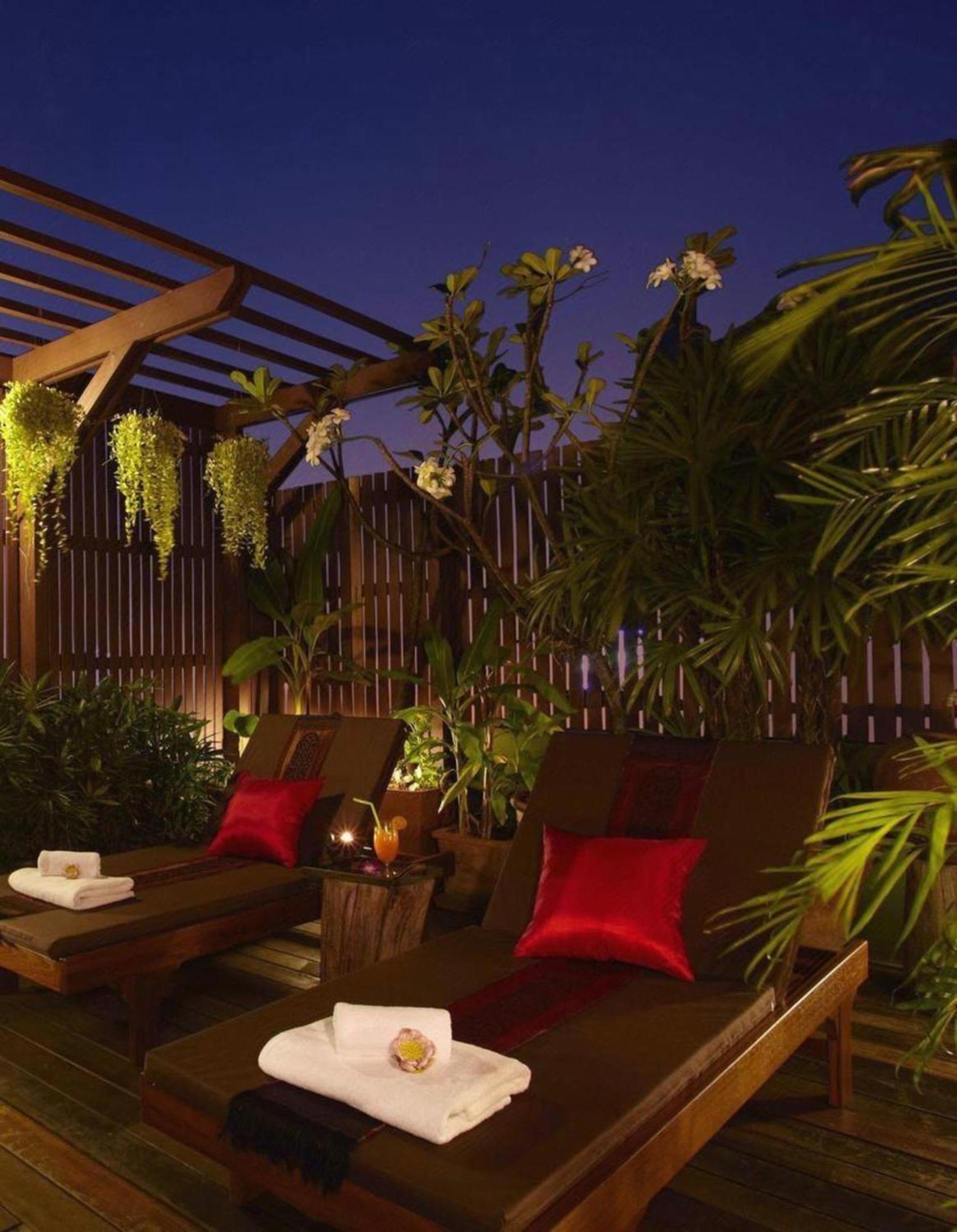 Pannee Lodge Khaosan - Sha Plus Bangkok Exterior foto